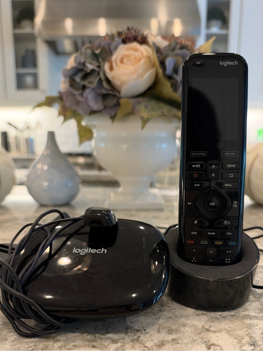 Logitech Harmony 950 Universal Remote control w/charging dock, hub and emitter.